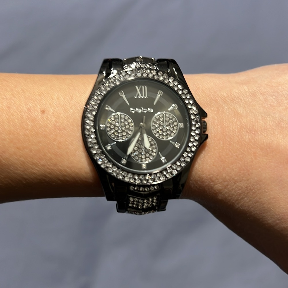 Watch - Picture 3 of 3